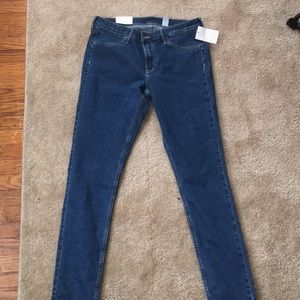 H&M’s Blue Denim Jeans